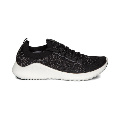 Aetrex Carly Arch Support Sneaker - Black