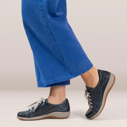 Aetrex Dana Lace-Up Oxford - Black