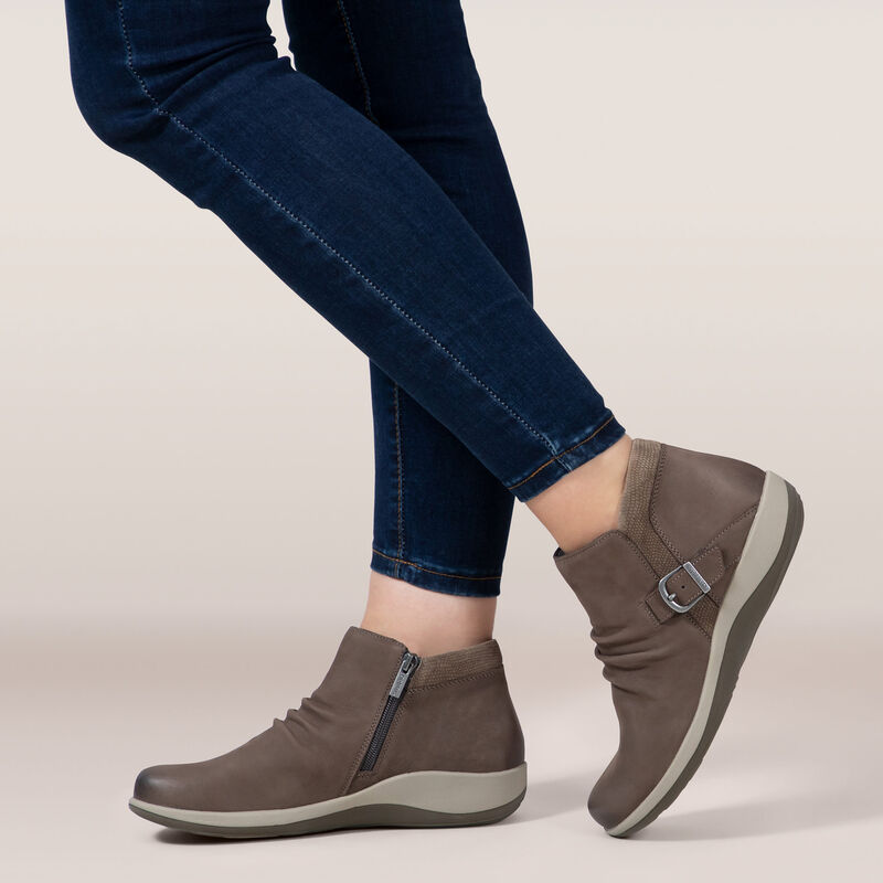 Aetrex Luna Ankle Boot - Charcoal