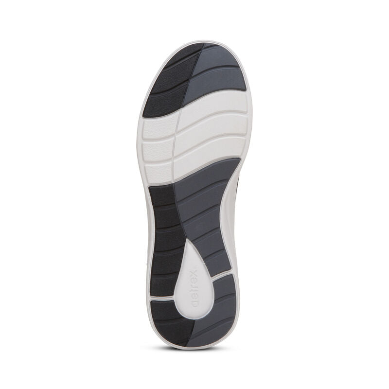Aetrex Teagan Arch Support Sneaker - Black