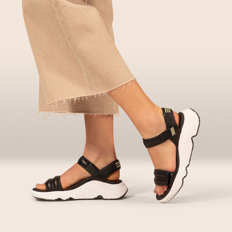 Aetrex Whit Sport Sandal - Black