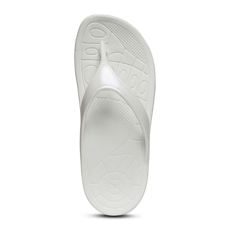 Aetrex Fiji Orthotic Women's Flips - White