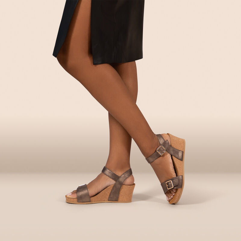 Aetrex Lexa Quarter Strap Wedge - Bronze