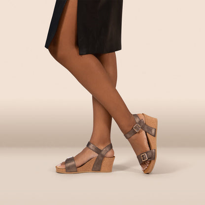 Aetrex Lexa Quarter Strap Wedge - Bronze