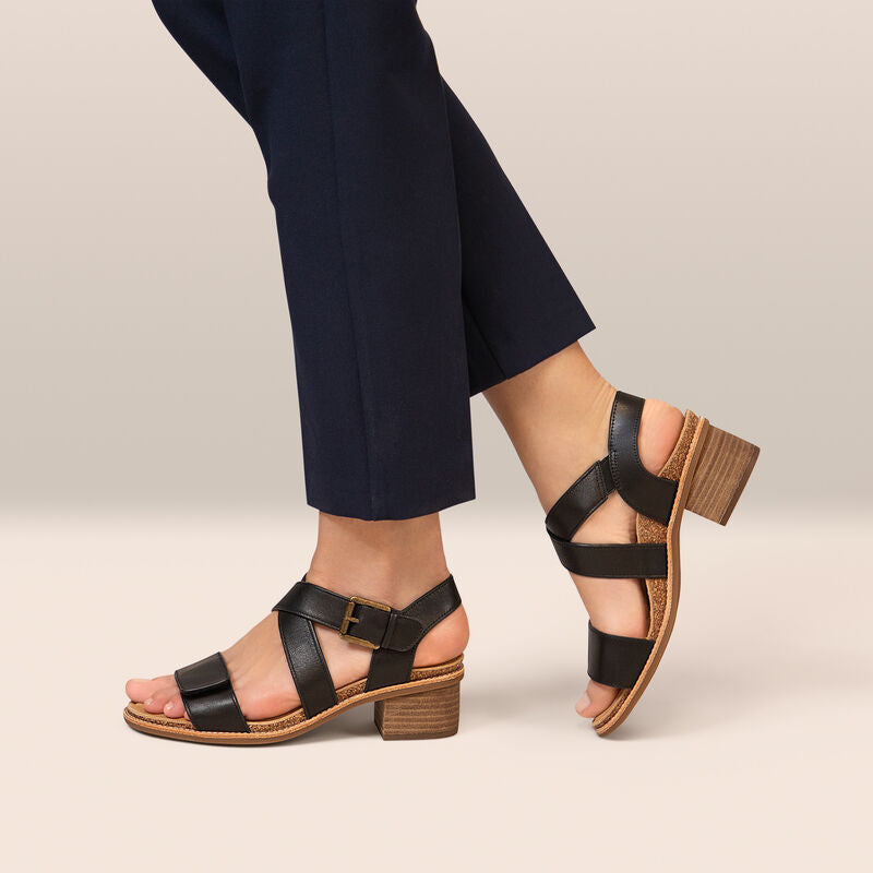 Aetrex Kristin Arch Support Block Heel - Black