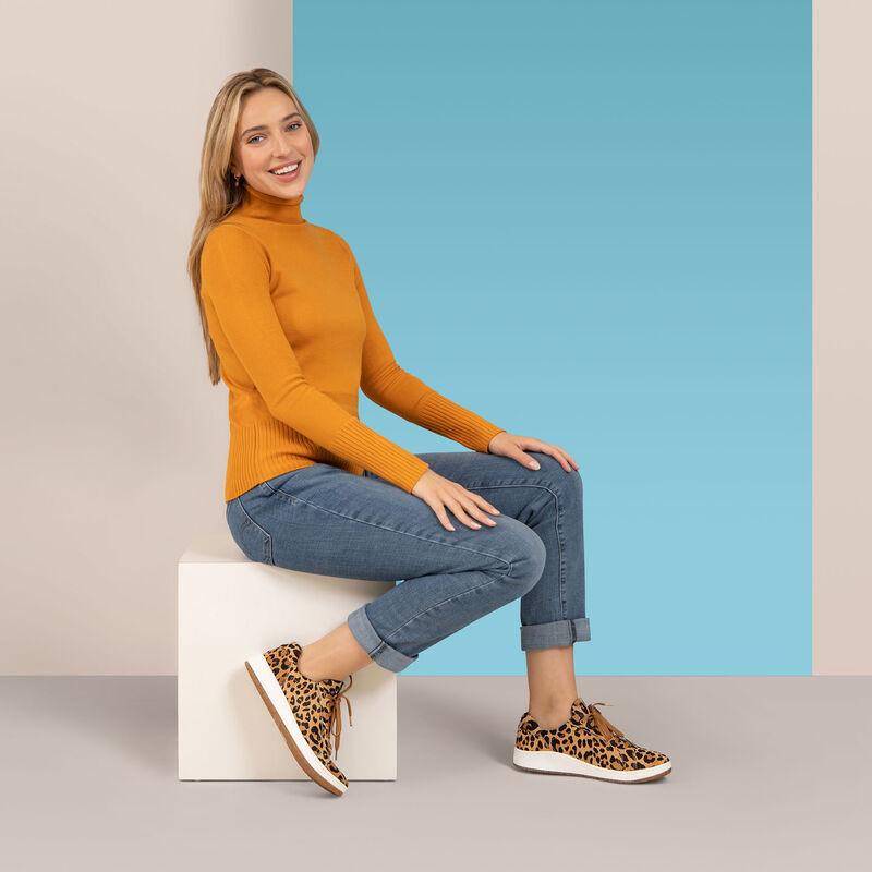 Aetrex Blake Comfort Sneaker - Leopard