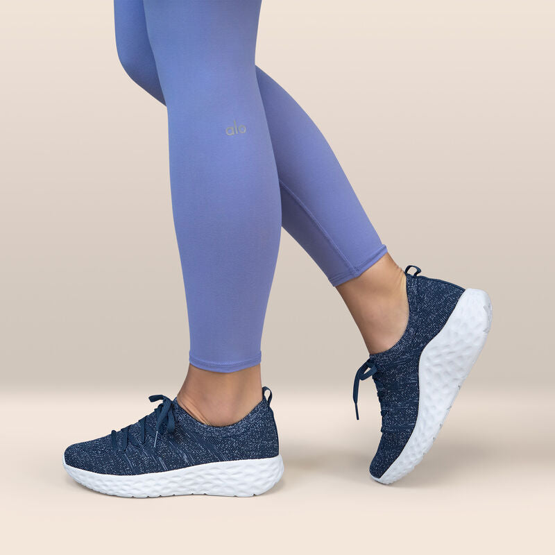 Aetrex Sadie Arch Support Sneaker - Navy